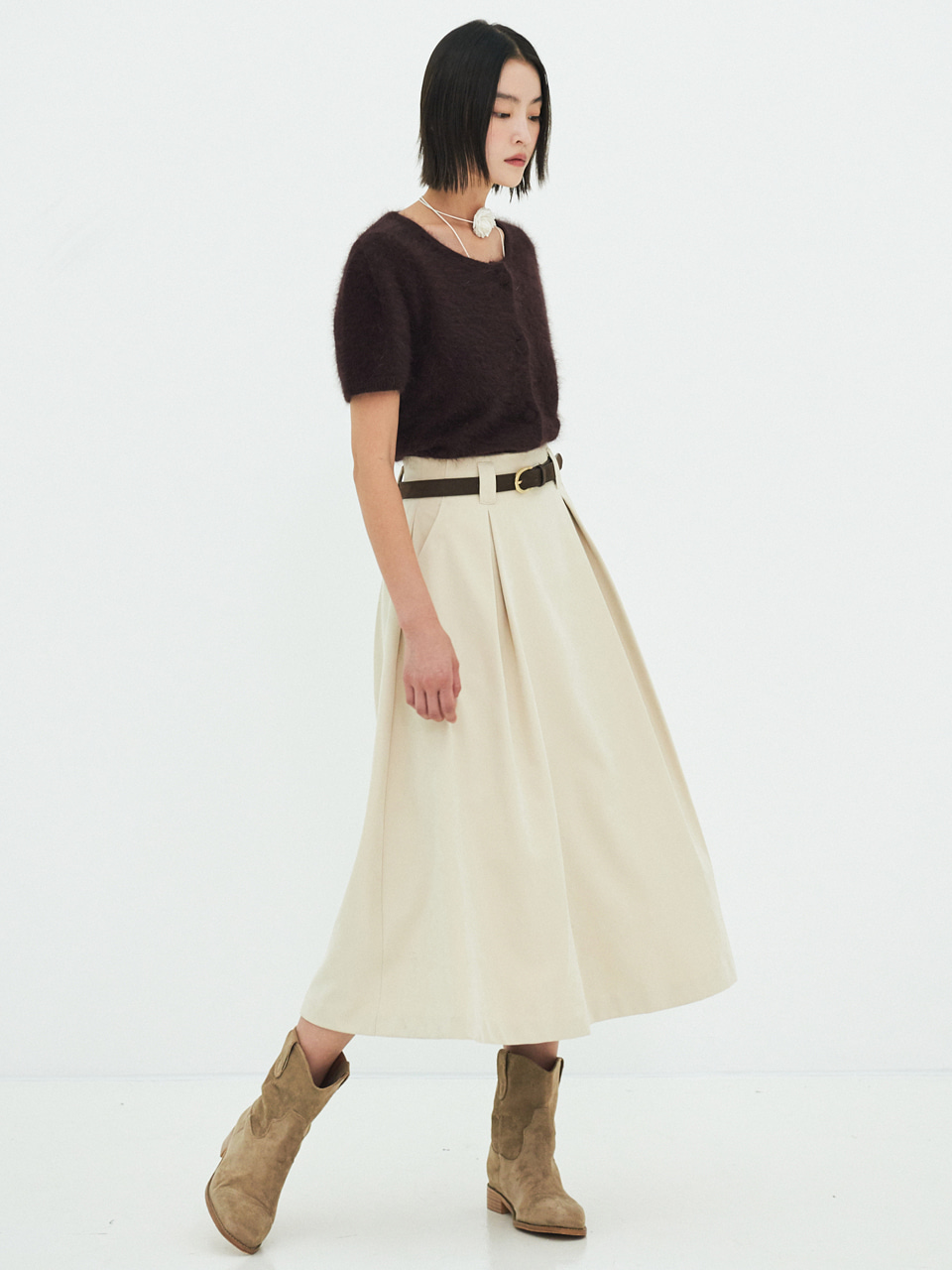 Daisy Prin Two Tuck Suede Skirt (Ivory)